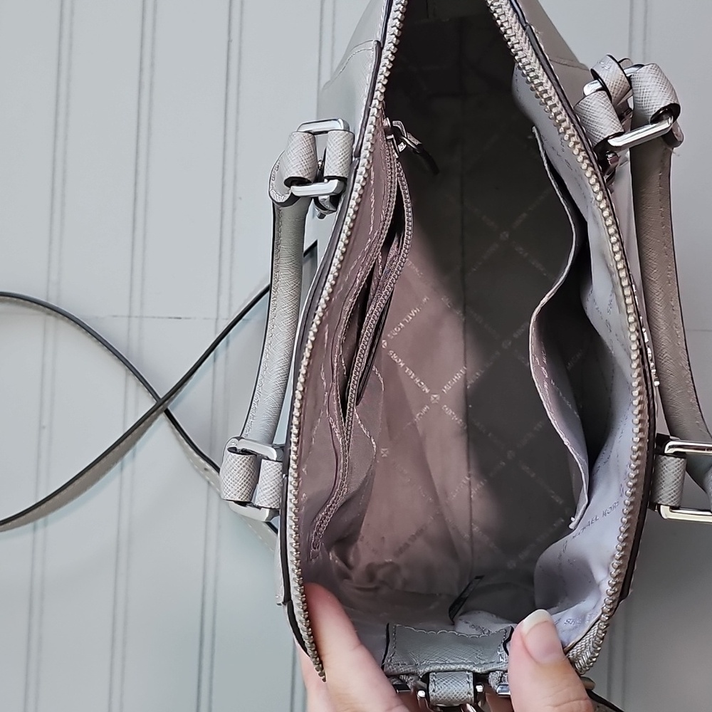 Michael Kors Gray Ciara Purse. - Picture 15 of 17